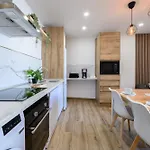 Appartement Apt-inside The Wall-family,games,relax,history Ávila