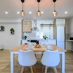 Apt-inside The Wall-family,games,relax,history Appartement Ávila