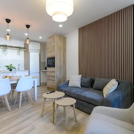 Apt-inside The Wall-family,games,relax,history Apartamento *