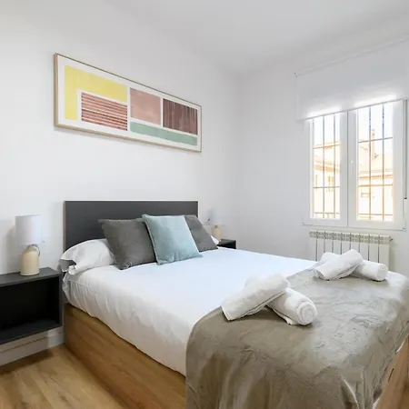 דירה Apt-inside The Wall-family,games,relax,history