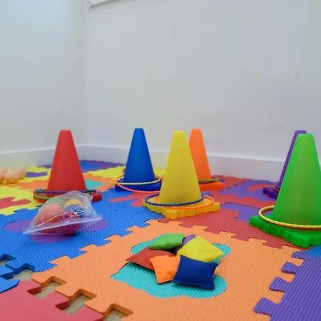 Apt-inside The Wall-family,games,relax,history *