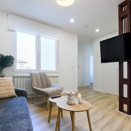 Διαμέρισμα Apt-inside The Wall-family,games,relax,history Ávila