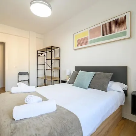 Apt-inside The Wall-family,games,relax,history Apartamento *