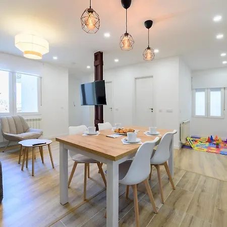 Apt-inside The Wall-family,games,relax,history *